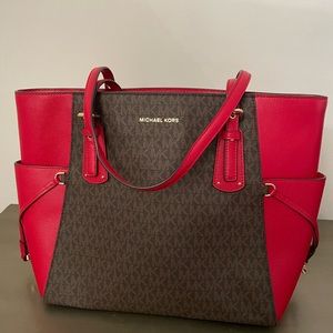 Michael Kors large tote. Still very stiff, not broken in yet!